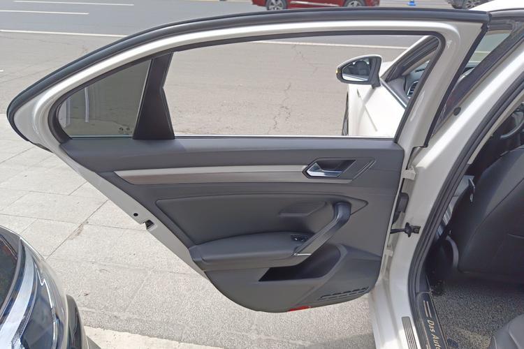 Used Volkswagen Lamando 2019 280TSI DSG Comfort Edition China V Standard Left Rear Door Interior