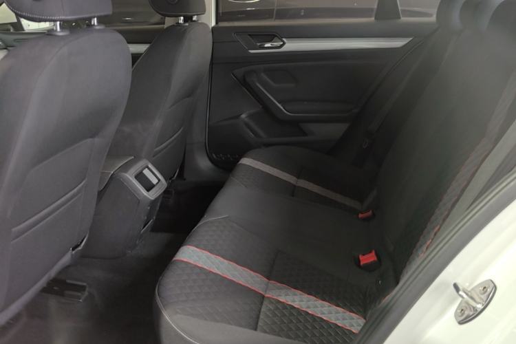 Used Volkswagen Lamando 2019 230TSI DSG Fashion Edition China V Standard Left Rear Seat