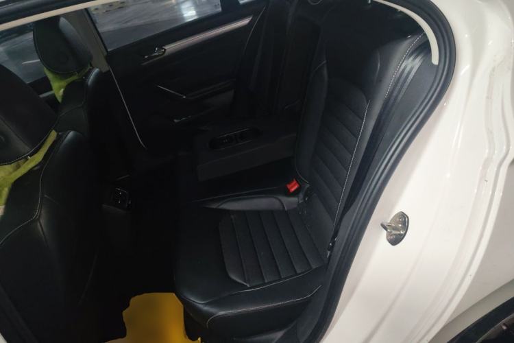 Used Volkswagen Lamando 2019 280TSI DSG Comfort Edition China VI standard Left Rear Seat