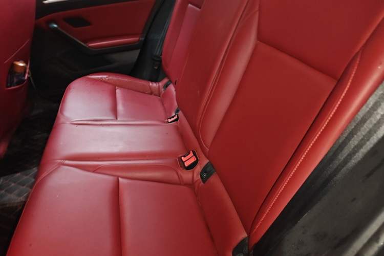 Used Volkswagen Lamando 2019 230TSI DSG Fashion Edition China VI Left Rear Seat