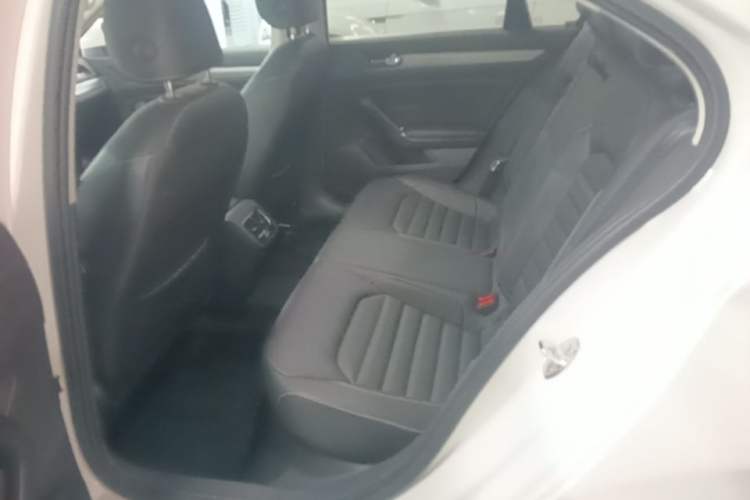 Used Volkswagen Lamando 2019 280TSI DSG Comfort Edition China V Standard Left Rear Seat