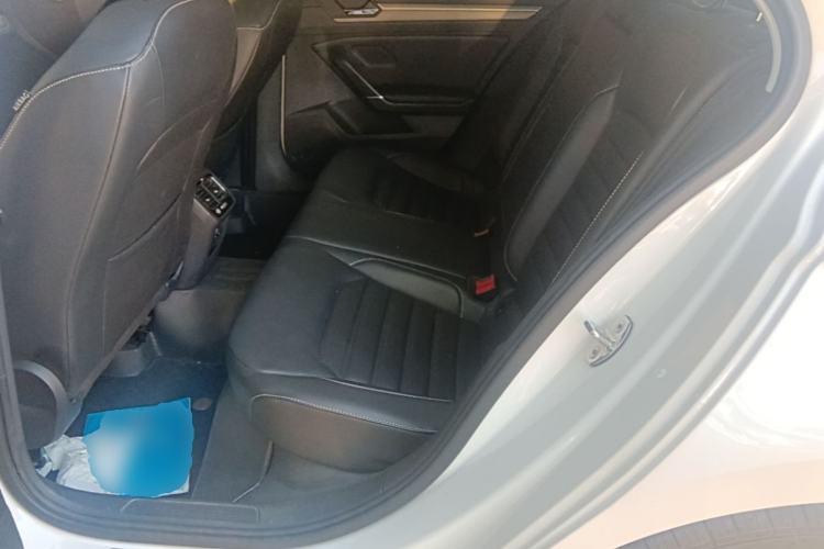 Used Volkswagen Lamando 2019 280TSI DSG Comfort Edition China VI standard Left Rear Seat