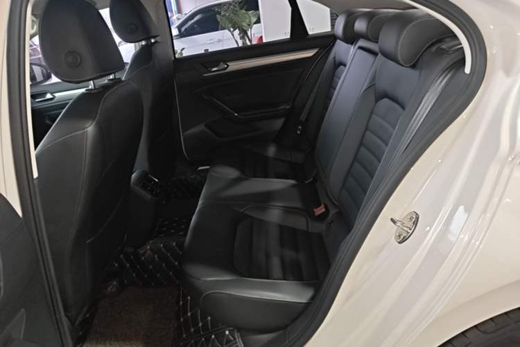 Used Volkswagen Lamando 2019 280TSI DSG Comfort Edition China V Standard Left Rear Seat