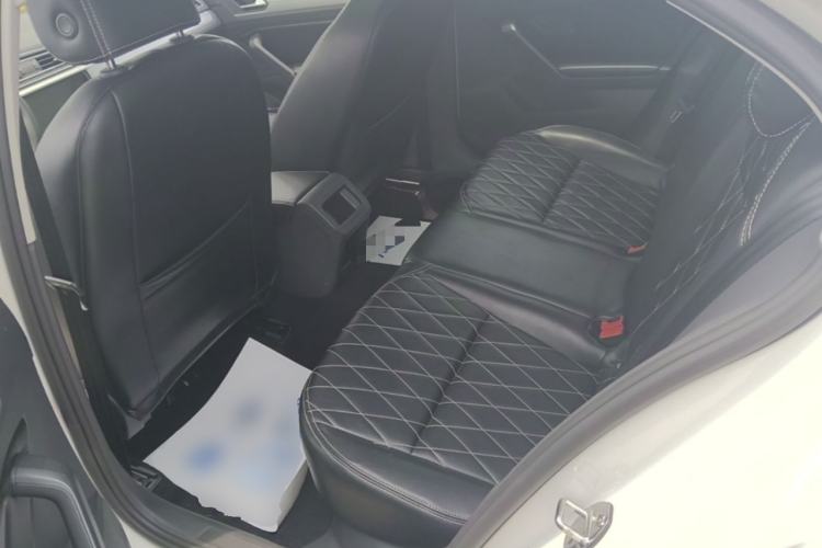 Used Volkswagen Lamando 2019 230TSI DSG Fashion Edition China V Standard Left Rear Seat