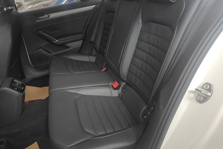 Used Volkswagen Lamando 2019 280TSI DSG Comfort Edition China V Standard Left Rear Seat
