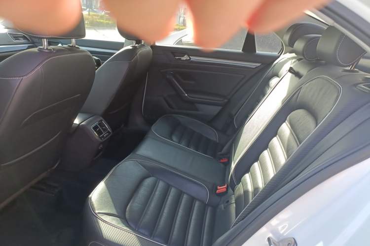 Used Volkswagen Lamando 2019 280TSI DSG Luxury Edition China VI Standard Left Rear Seat