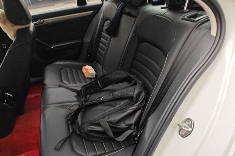Used Volkswagen Lamando 2019 280TSI DSG Comfort Edition China VI standard Left Rear Seat