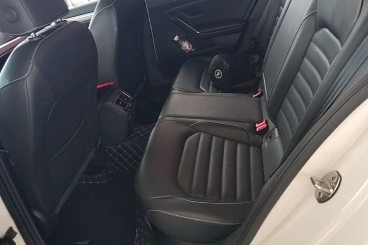 Used Volkswagen Lamando 2019 280TSI DSG Comfort Edition China VI standard Left Rear Seat