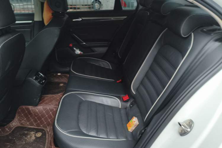 Used Volkswagen Lamando 2019 280TSI DSG Luxury Edition China V Standard Left Rear Seat
