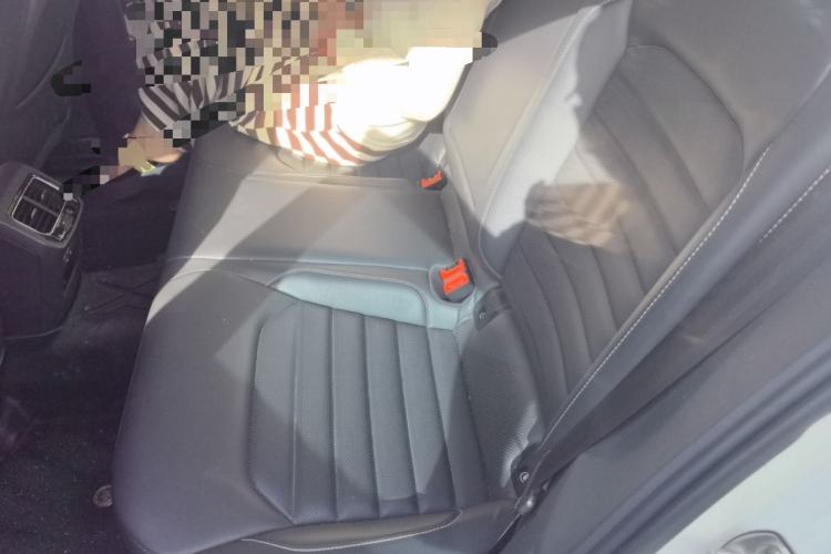 Used Volkswagen Lamando 2019 280TSI DSG Comfort Edition China V Standard Left Rear Seat