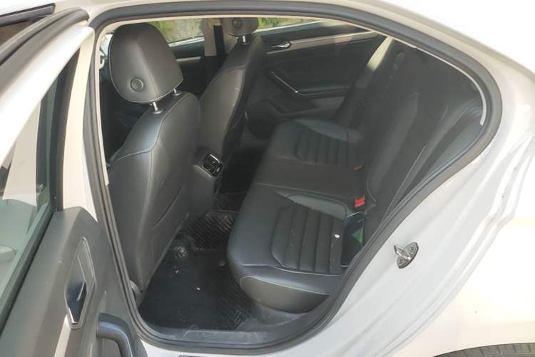 Used Volkswagen Lamando 2019 280TSI DSG Comfort Edition China V Standard Left Rear Seat
