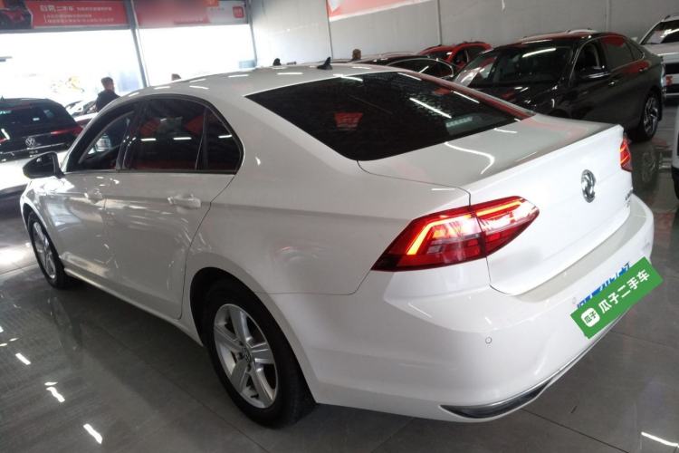 Used Volkswagen Lamando 2019 230TSI DSG Fashion Edition China VI Left Side