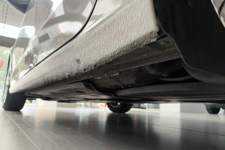 Used Volkswagen Lamando 2019 230TSI DSG Fashion Edition China VI Left Side Sill