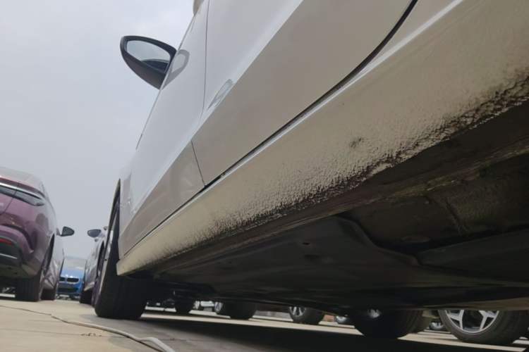 Used Volkswagen Lamando 2019 230TSI DSG Fashion Edition China V Standard Left Side Sill