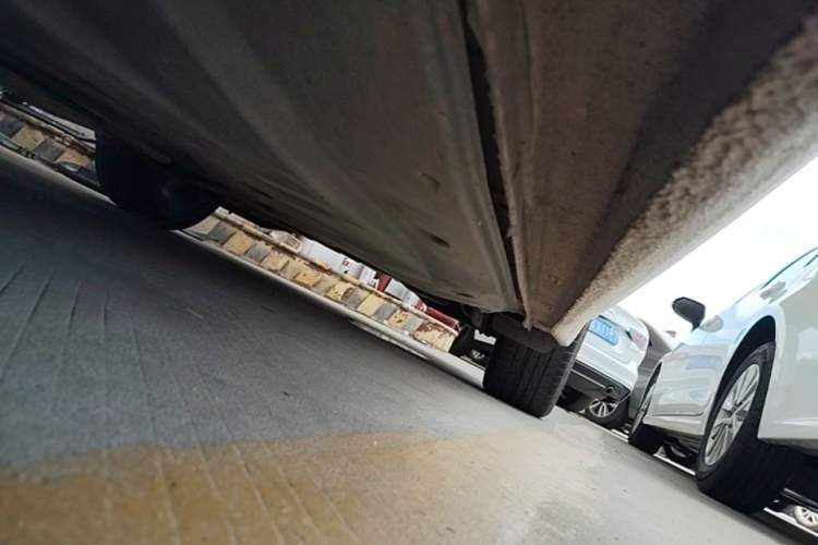Used Volkswagen Lamando 2019 280TSI DSG Comfort Edition China VI standard Left Side Sill