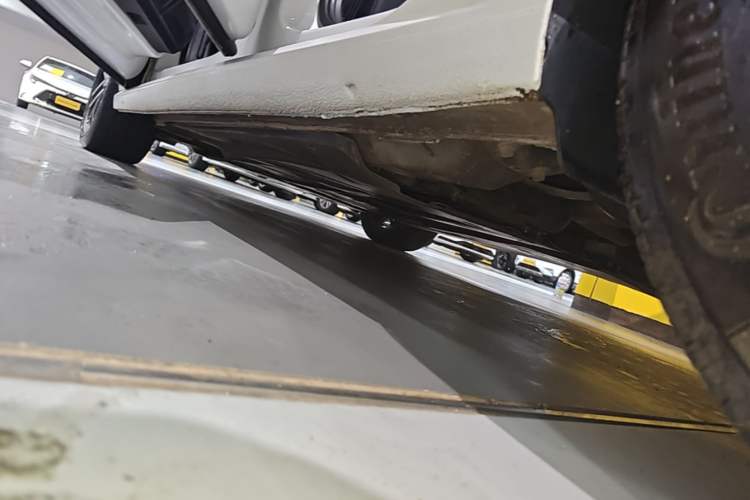 Used Volkswagen Lamando 2019 280TSI DSG Comfort Edition China VI standard Left Side Sill