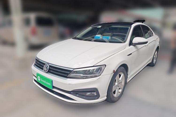 Used Volkswagen Lamando 2019 230TSI DSG Fashion Edition China V Standard Guazi used car, China used car export, Used car for sale, Used  cars, Cheapest cars for sale