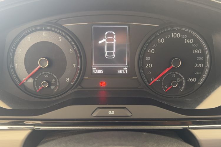 Used Volkswagen Lamando 2019 280TSI DSG Comfort Edition China VI standard Odometer Close Up