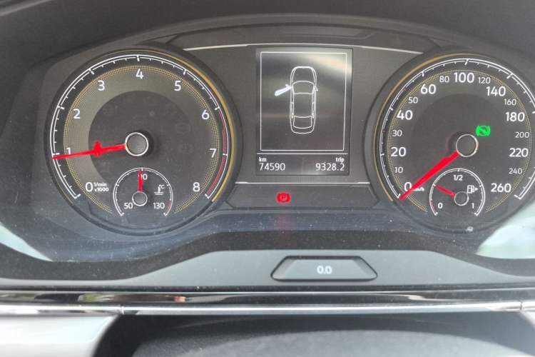 Used Volkswagen Lamando 2019 280TSI DSG Comfort Edition China V Standard Odometer Close Up
