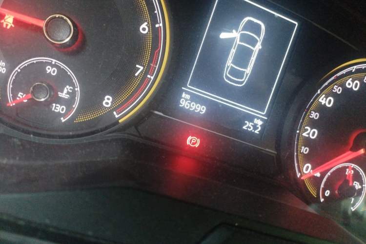 Used Volkswagen Lamando 2019 280TSI DSG Comfort Edition China V Standard Odometer Close Up
