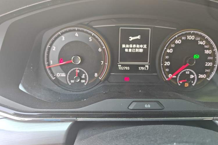 Used Volkswagen Lamando 2019 280TSI DSG Comfort Edition China VI standard Odometer Close Up