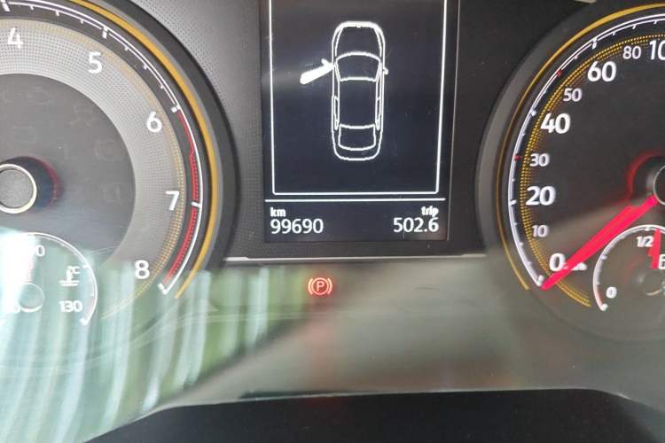 Used Volkswagen Lamando 2019 230TSI DSG Fashion Edition China V Standard Odometer Close Up