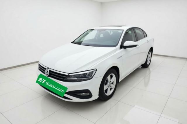 Ojetý Volkswagen Lamando 2019 230TSI DSG Fashion Edition China V Standard