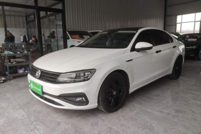 Ojetý Volkswagen Lamando 2019 230TSI DSG Vision Edition China VI Standard