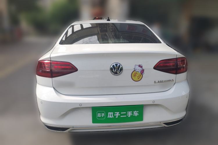 Used Volkswagen Lamando 2019 230TSI DSG Fashion Edition China VI Rear