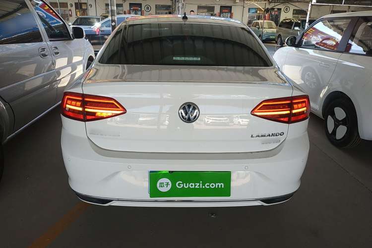 Used Volkswagen Lamando 2019 230TSI DSG Vision Edition China VI Standard Rear