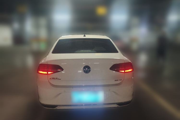 Used Volkswagen Lamando 2019 230TSI DSG Fashion Edition China VI Rear