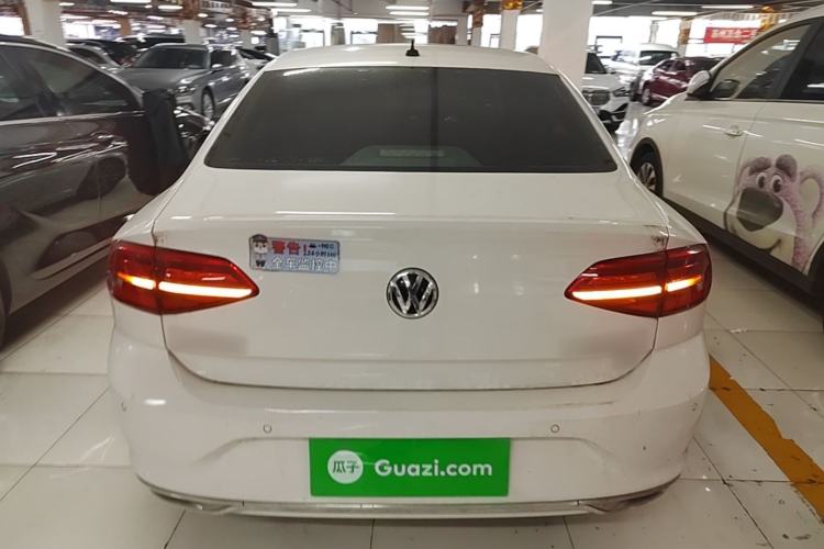 Used Volkswagen Lamando 2019 230TSI DSG Fashion Edition China VI Rear