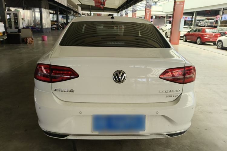 Used Volkswagen Lamando 2019 230TSI DSG Fashion Edition China VI Rear