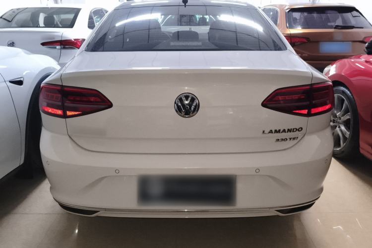 Used Volkswagen Lamando 2019 230TSI DSG Fashion Edition China VI Rear