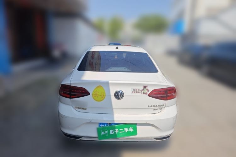 Used Volkswagen Lamando 2019 230TSI DSG Fashion Edition China VI Rear
