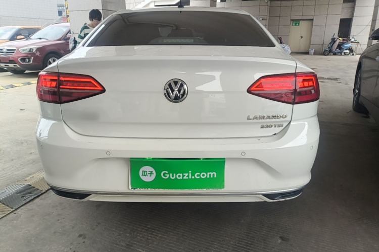 Used Volkswagen Lamando 2019 230TSI DSG Fashion Edition China VI Rear