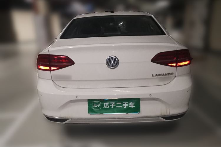 Used Volkswagen Lamando 2019 230TSI DSG Fashion Edition China VI Rear