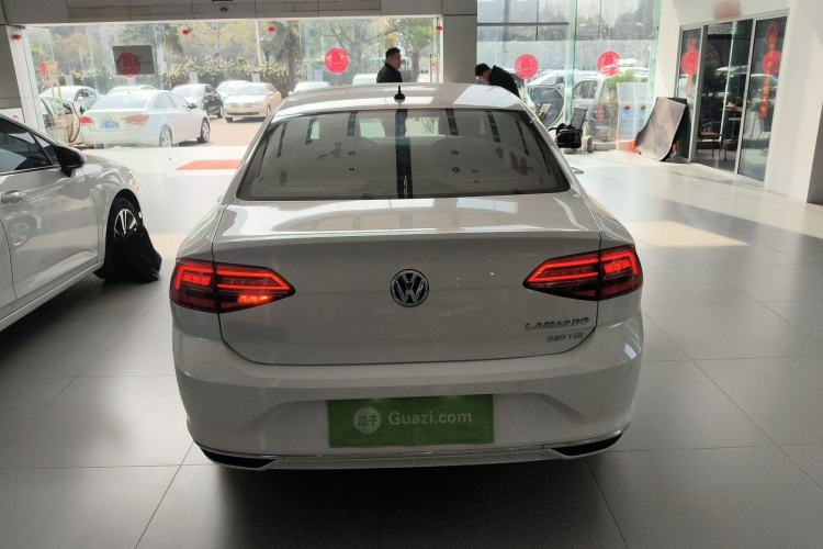 Used Volkswagen Lamando 2019 230TSI DSG Fashion Edition China VI Rear