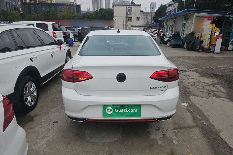 Used Volkswagen Lamando 2019 230TSI DSG Fashion Edition China VI Rear