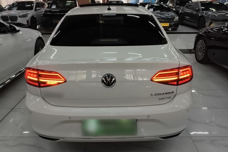 Used Volkswagen Lamando 2019 230TSI DSG Fashion Edition China V Standard Rear
