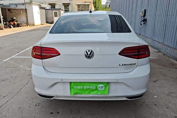 Used Volkswagen Lamando 2019 230TSI DSG Fashion Edition China VI Rear