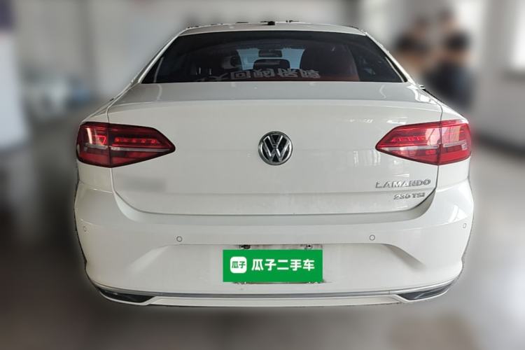 Used Volkswagen Lamando 2019 230TSI DSG Fashion Edition China VI Rear
