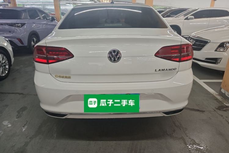 Used Volkswagen Lamando 2019 230TSI DSG Fashion Edition China VI Rear