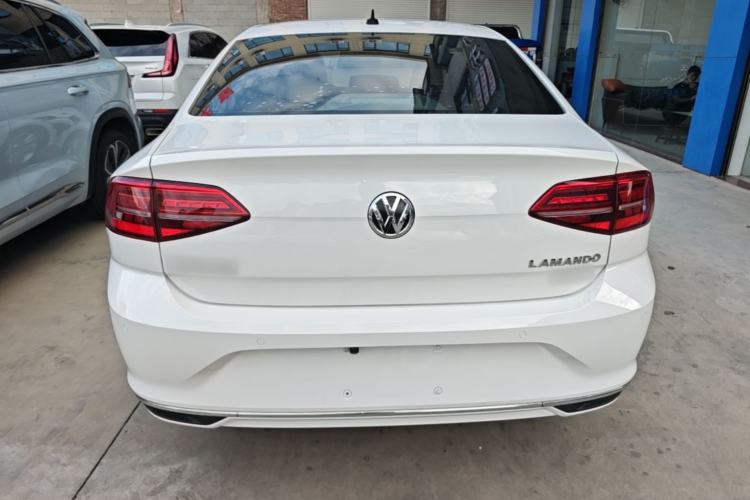 Used Volkswagen Lamando 2019 230TSI DSG Fashion Edition China VI Rear