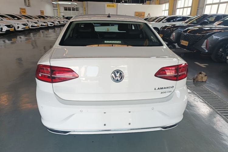 Used Volkswagen Lamando 2019 230TSI DSG Fashion Edition China VI Rear