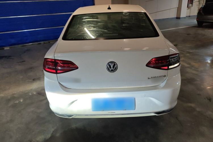 Used Volkswagen Lamando 2019 230TSI DSG Fashion Edition China VI Rear