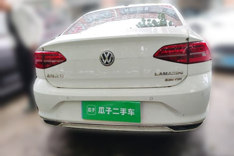 Used Volkswagen Lamando 2019 230TSI DSG Fashion Edition China V Standard Rear