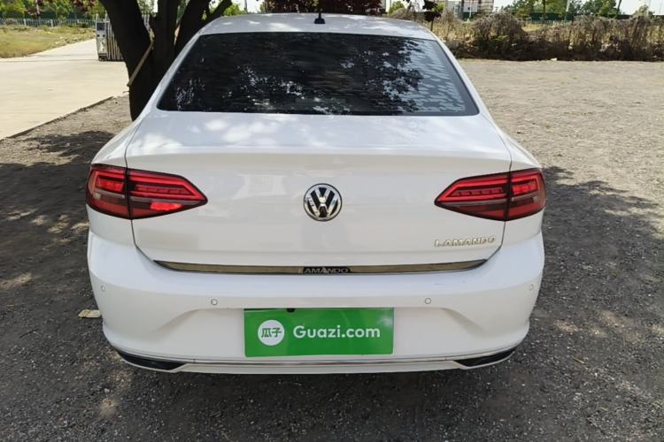 Used Volkswagen Lamando 2019 230TSI DSG Fashion Edition China VI Rear