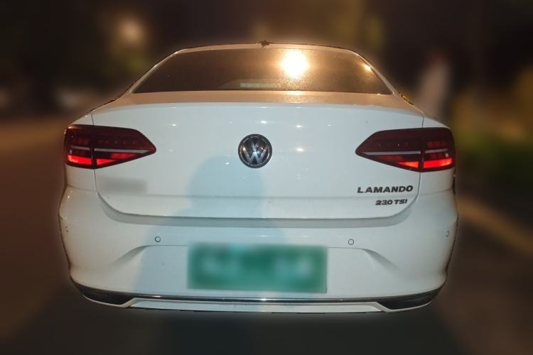 Used Volkswagen Lamando 2019 230TSI DSG Fashion Edition China VI Rear