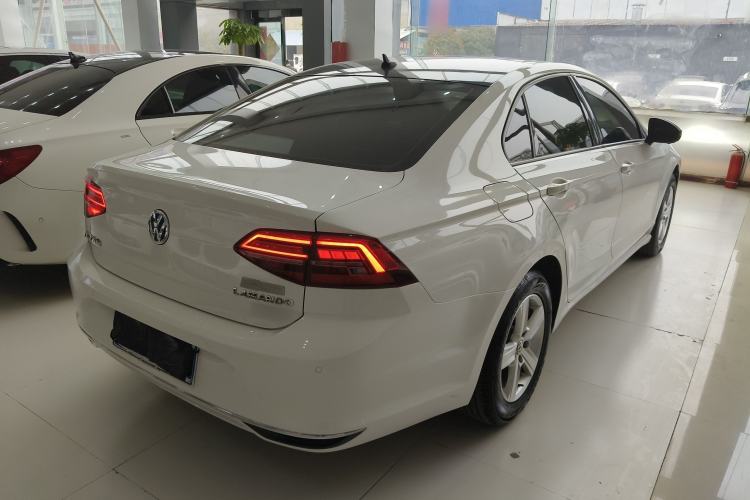 Used Volkswagen Lamando 2019 230TSI DSG Fashion Edition China VI Rear Right 45 Deg